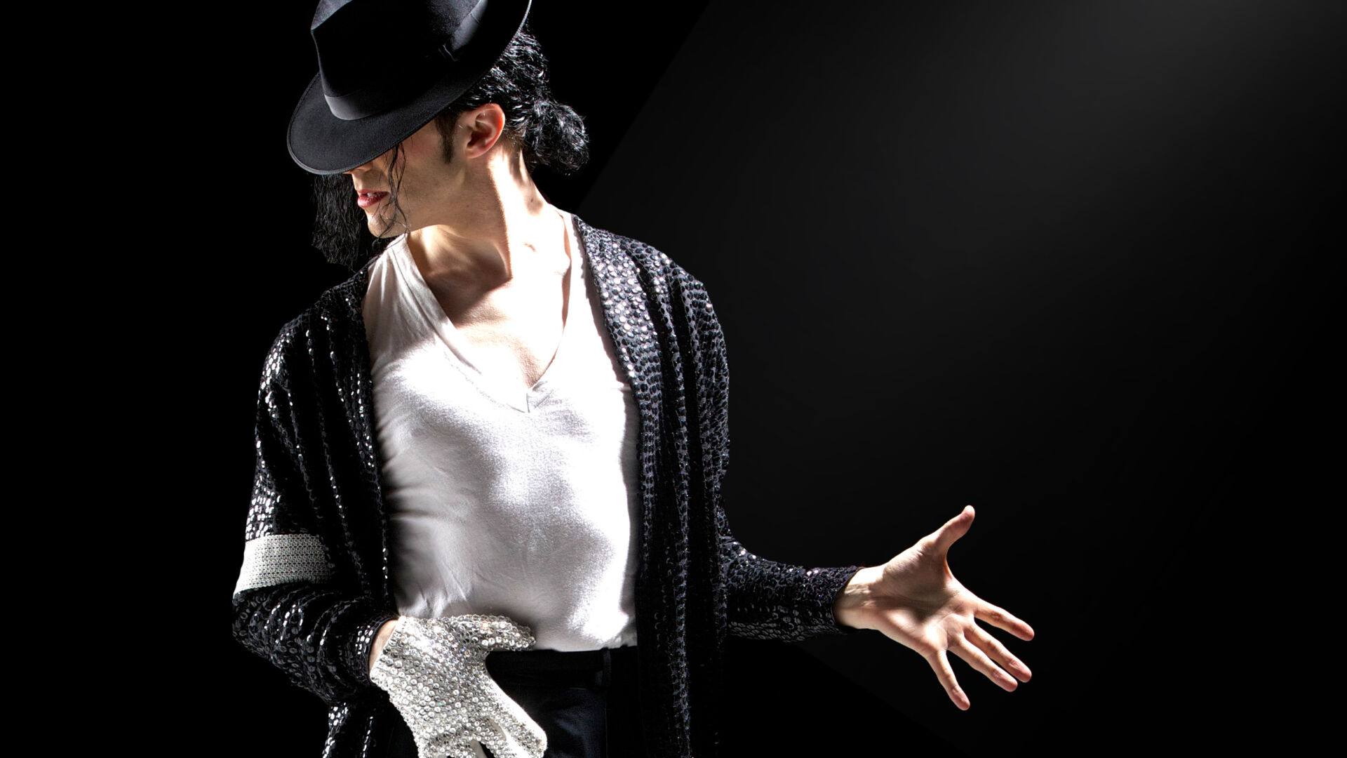 Moonwalker: Michael Jackson's ~ HIStory ~
